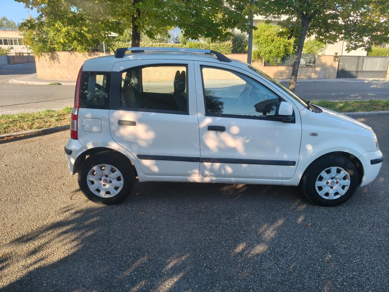 Fiat Panda 1.2 Dynamic SOLAMENTE 123.000 KM