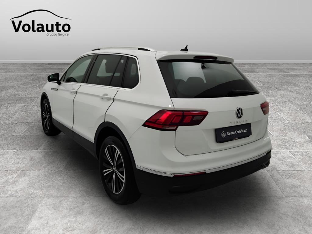 VOLKSWAGEN Tiguan II 2021 - Tiguan 1.5 tsi Life 130cv