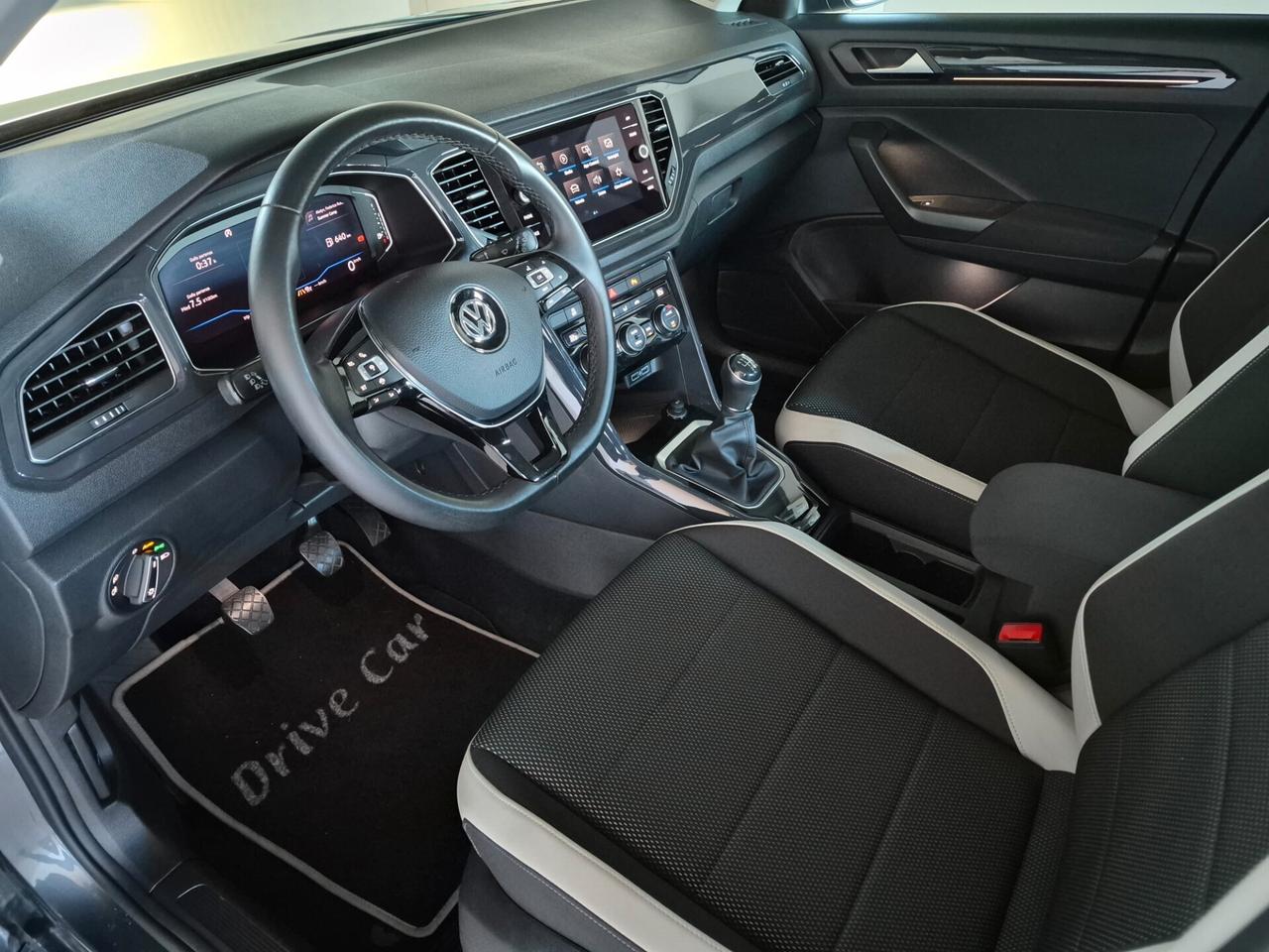 Volkswagen T-Roc 1.6 TDI ADVANCED APPLE CARPLAY+ANDROID AUTO FULL-LED ACC