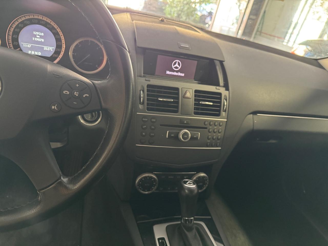 Mercedes-benz C 220 CDI BlueEFFICIENCY Executive