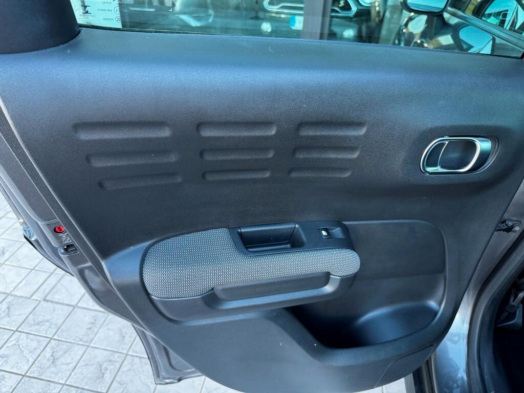 Citroen C3 Aircross 1.2 puretech Shine s&s 110cv