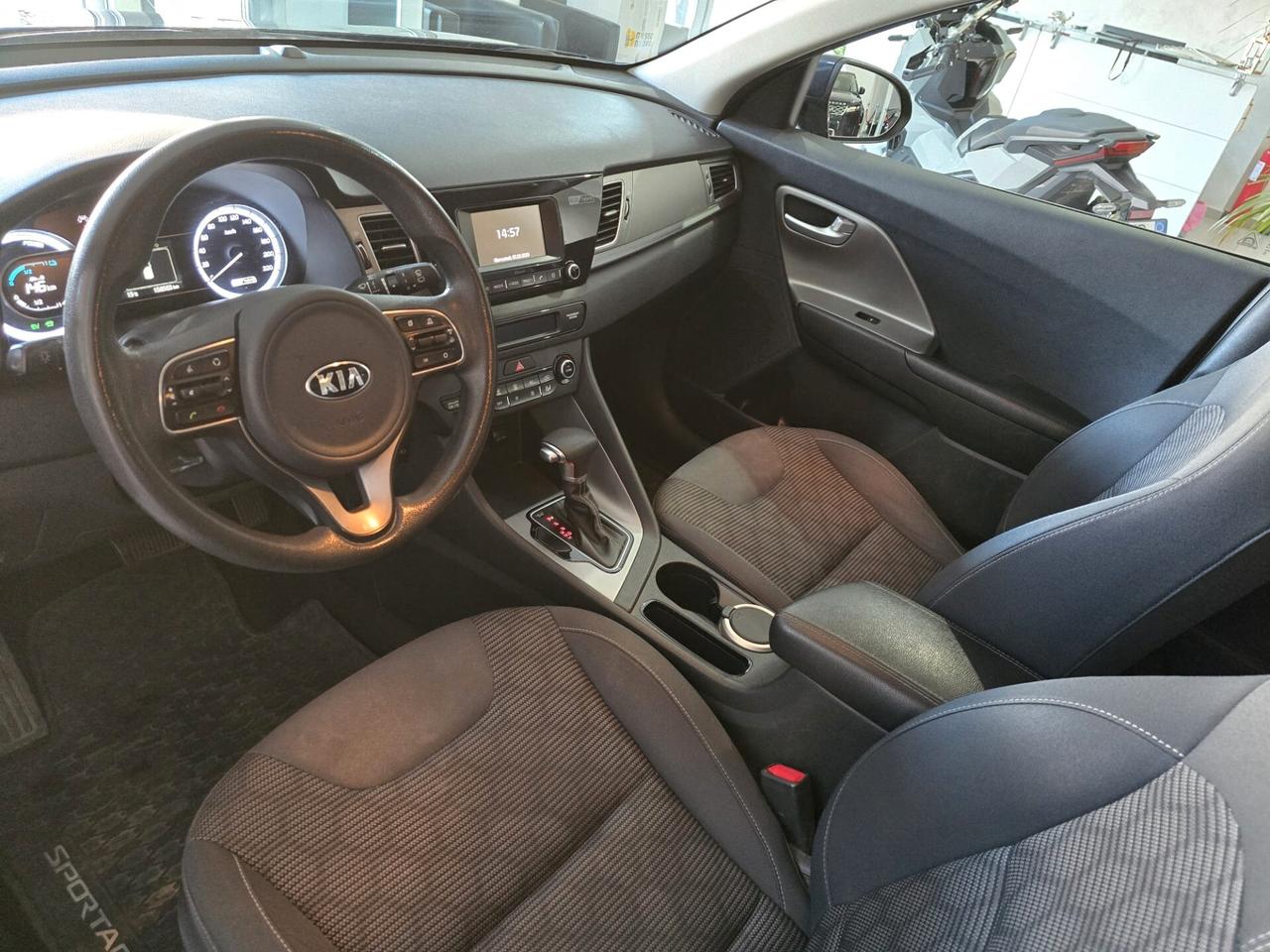 Kia Niro 1.6 GDi DCT HEV Energy