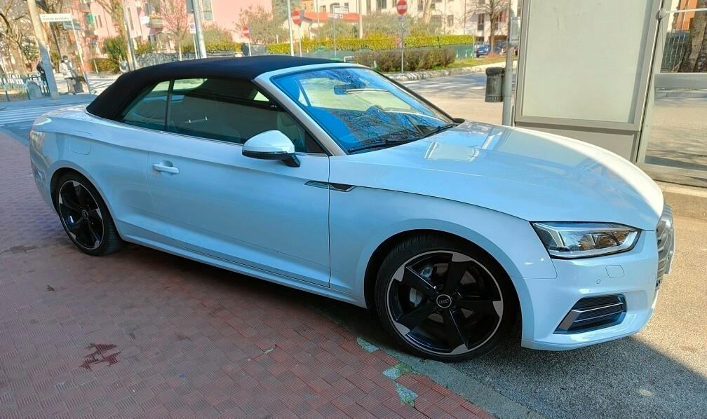 Audi A5 Cabrio 40 TDI S tronic Business Sport