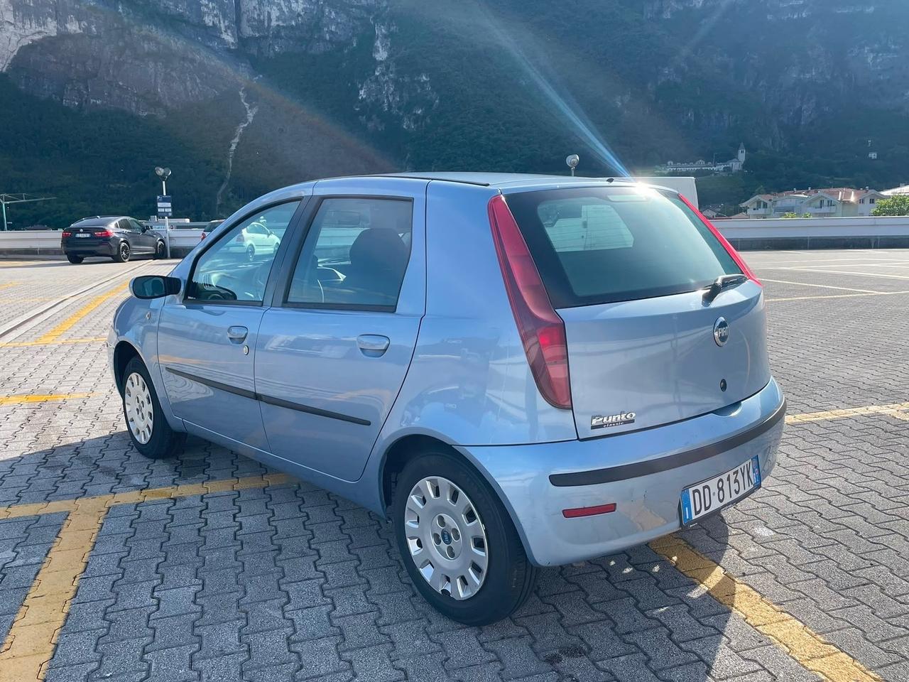 Fiat Punto o.k. neopatentati solo 60.000km