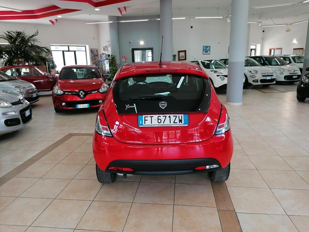 Lancia Ypsilon 1.2 5P Elefantino Blu - Neopatentati