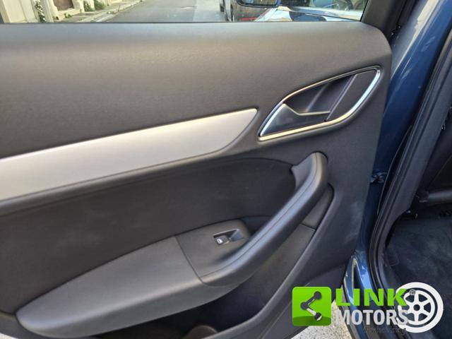 AUDI Q3 2.0 TDI 150 CV Business