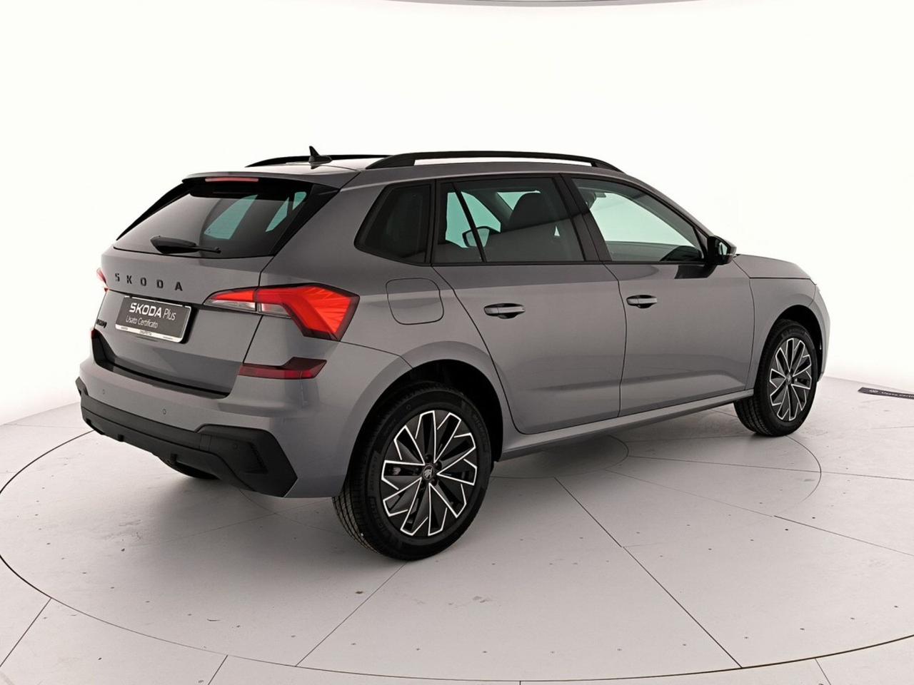 Skoda Kamiq 1.0 tsi black dots 95cv