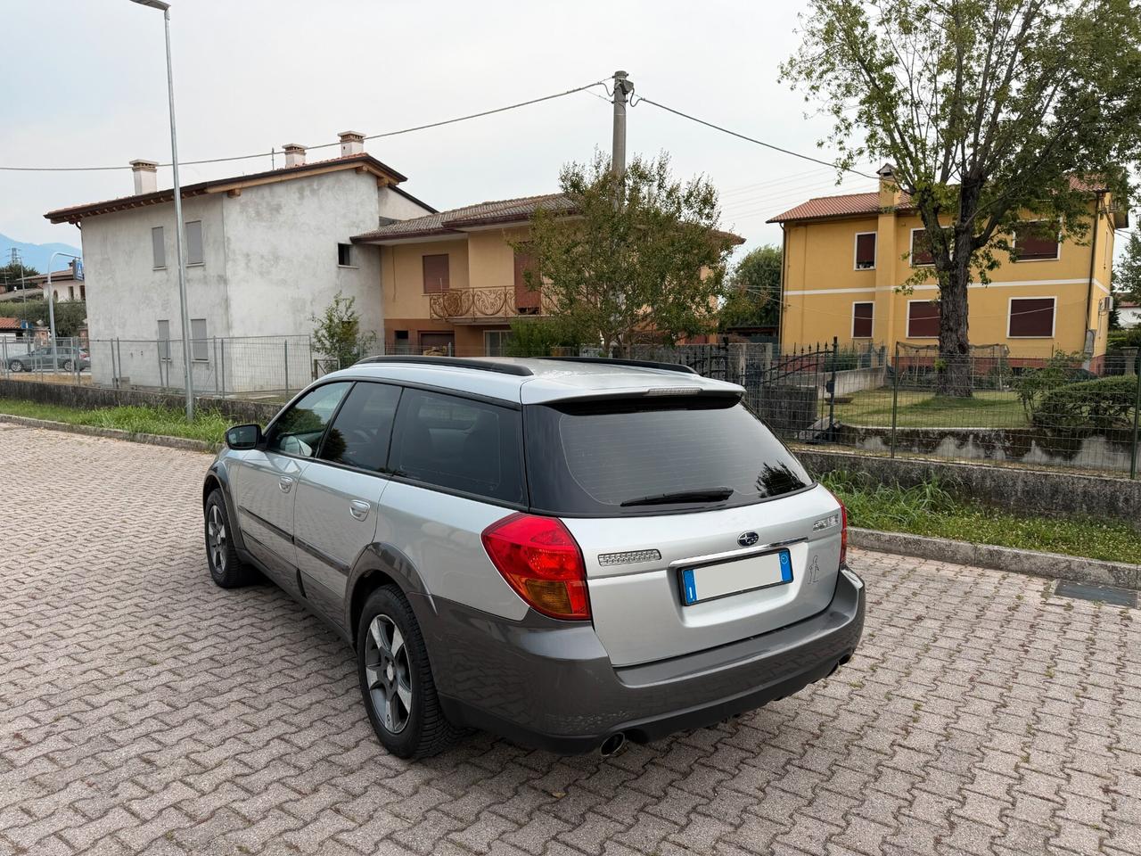Subaru OUTBACK 2.5i GPL AWD Gancio Traino