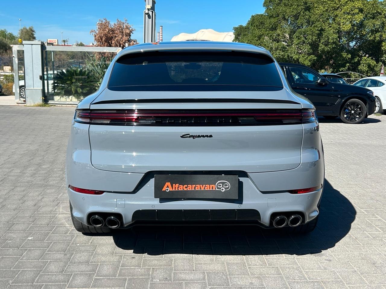 Porsche Cayenne Coupe 3.0 e-hybrid tiptronic