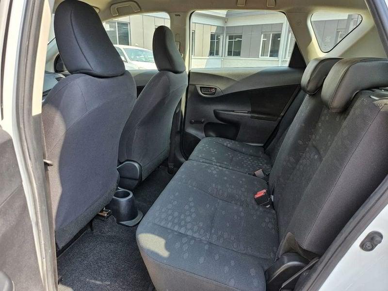 Toyota Verso-S 1.3 MT Active