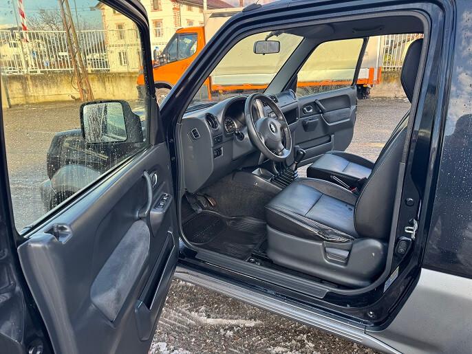 Suzuki Jimny 1.3 vvt Evolution 4wD Pelle