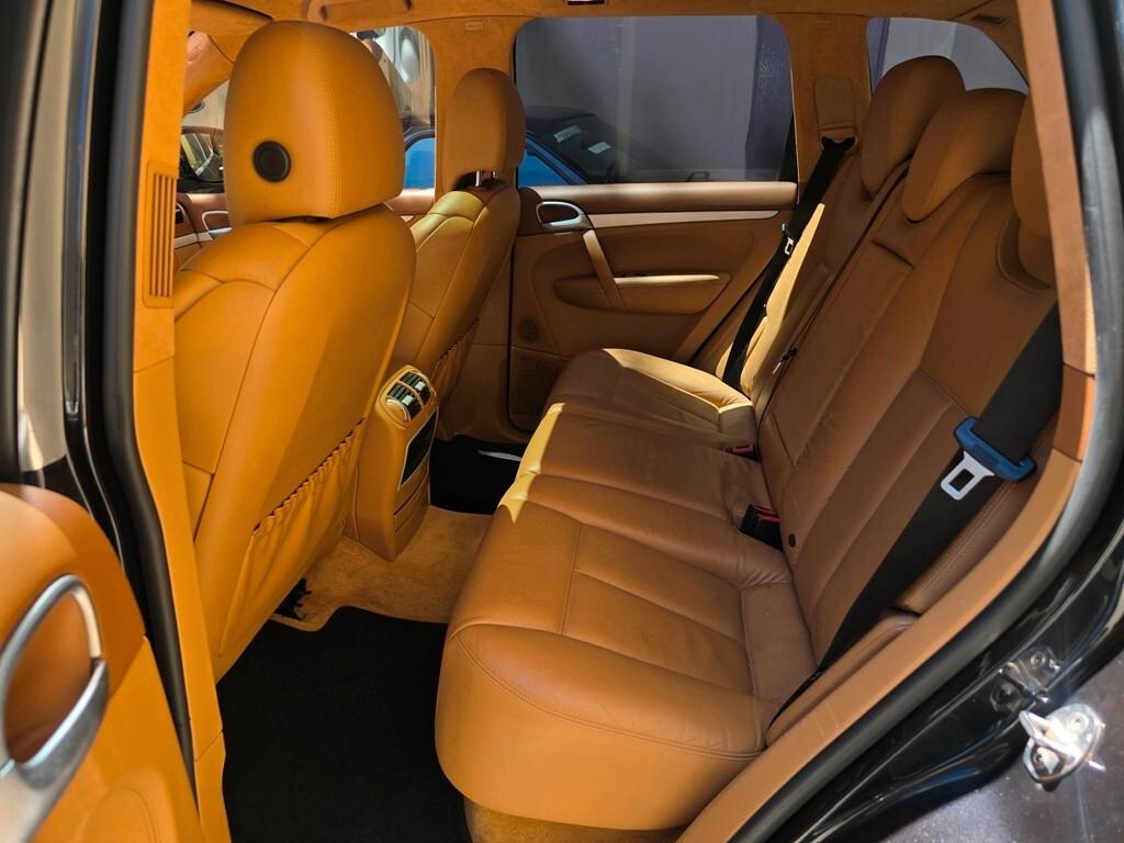 Porsche Cayenne 4.5 cat Turbo S BOOK SERVICE/ASI/CRS