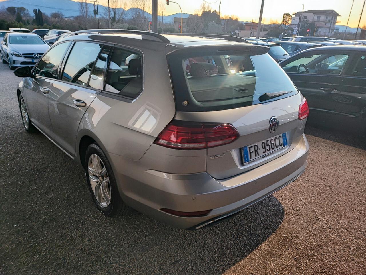 Volkswagen Golf Variant 1.6 TDI 115 CV 5p. Highline BlueMotion Technology