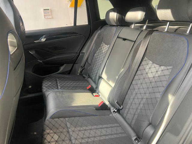 VOLKSWAGEN Tiguan 2.0 TDI 150 CV DSG R-Line Plus da ?519,00 mensili