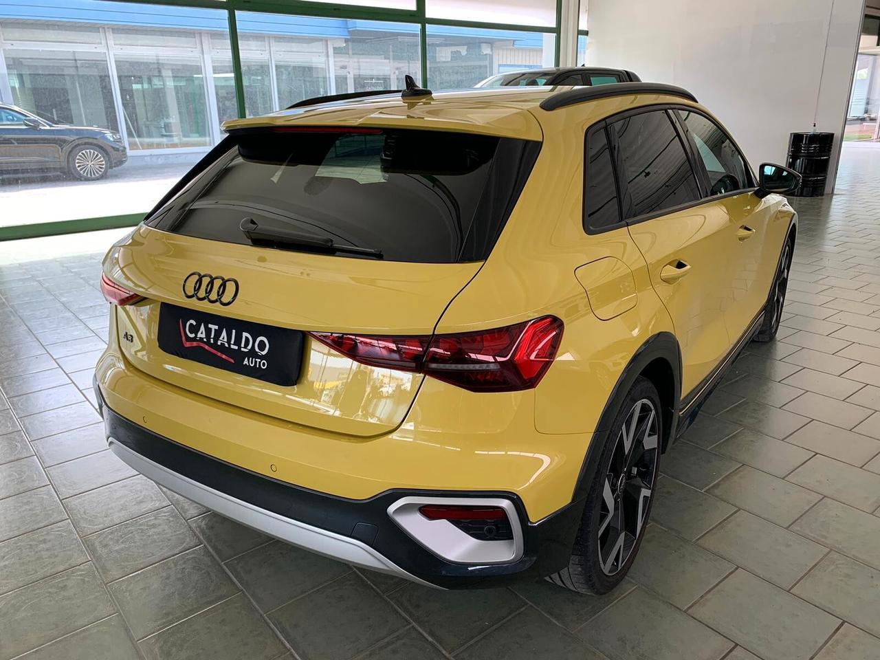Audi A3 allstreet 35 TFSI S tronic Identity Contrast