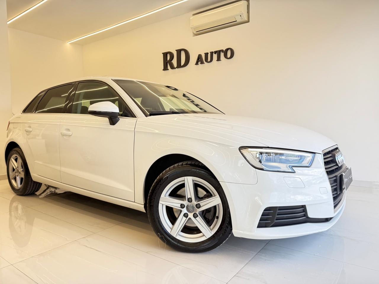 Audi A3 SPB 30 1.6 TDI S tronic Sport 116CV