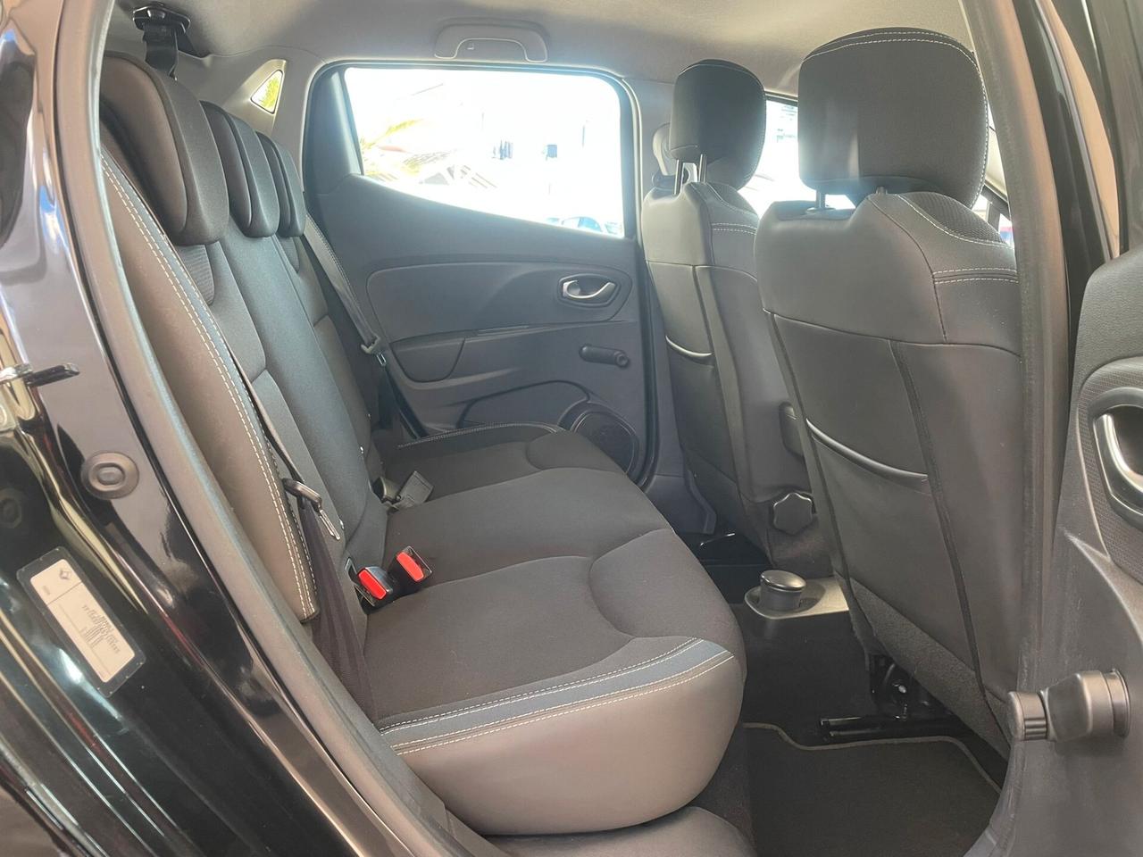 Renault Clio dCi 8V 75 CV Start&Stop 5 porte Energy Intens