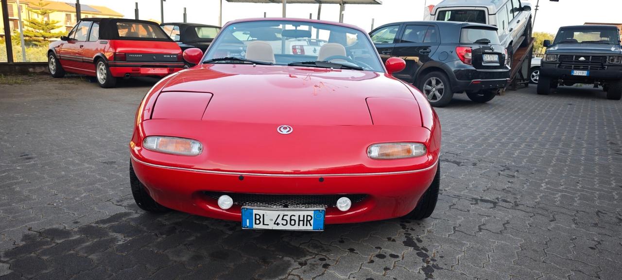 Mazda MX-5 1.6i 16V cat