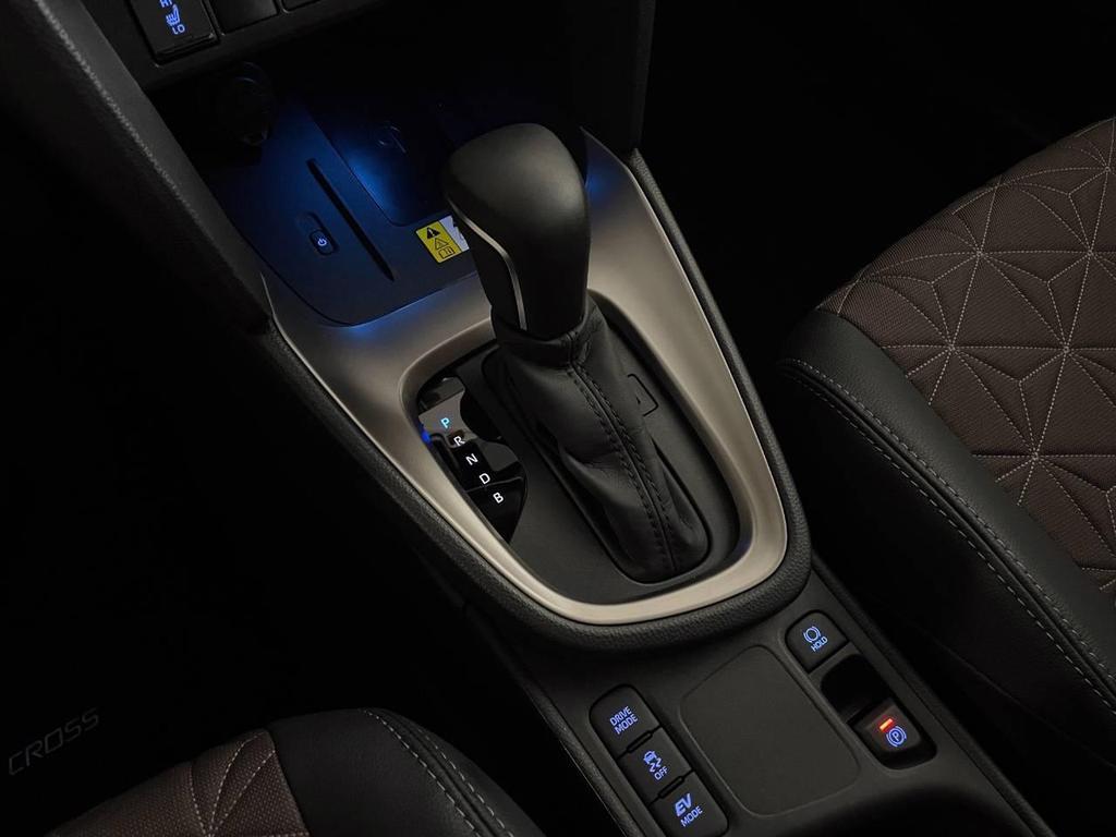 Toyota Yaris Cross 1.5 H Lounge FWD E-CVT