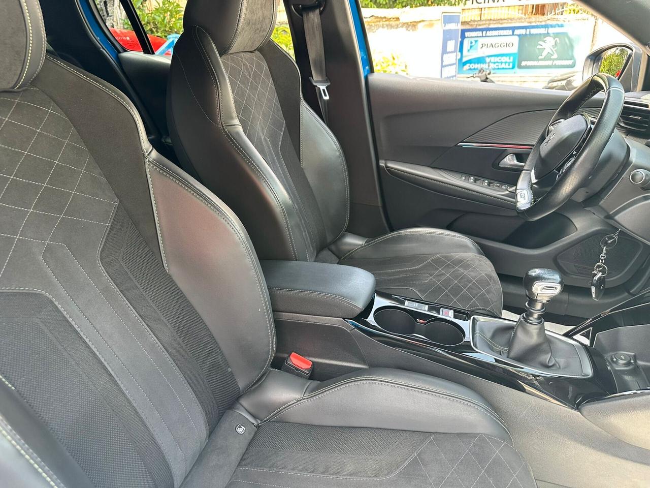 Peugeot 208 PureTech 100 Stop&Start 5 porte GT Pack