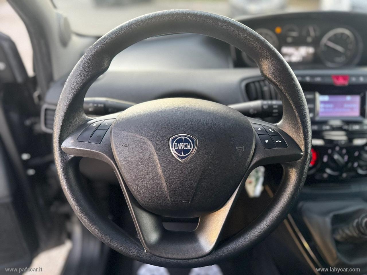 LANCIA Ypsilon 1.0 FireFly 5p.S&S Hybrid Silver