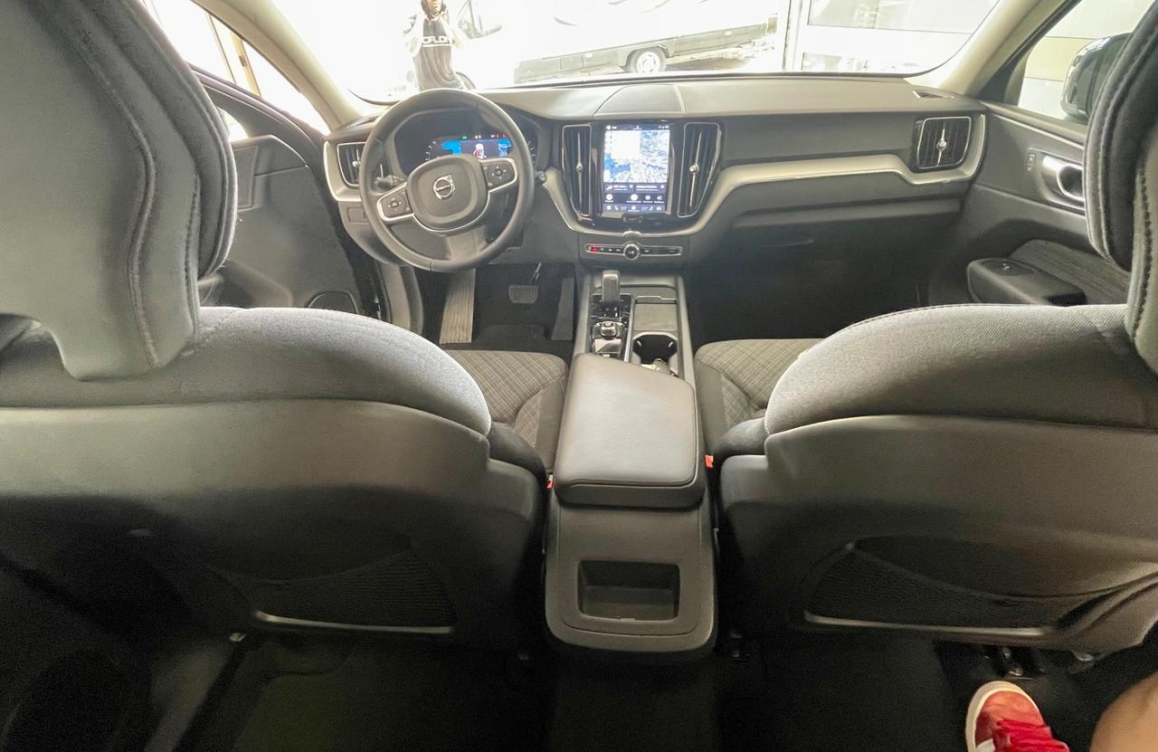 Volvo XC 60 XC60 B4 (d) automatico Plus Bright(COME NUOVA)