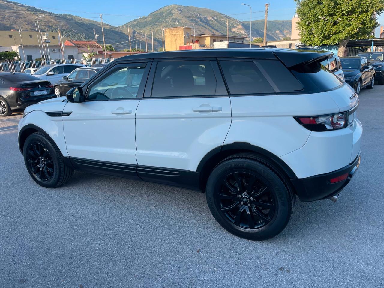 Land Rover Range Rover Evoque 2.2 Sd4 5p. Dynamic