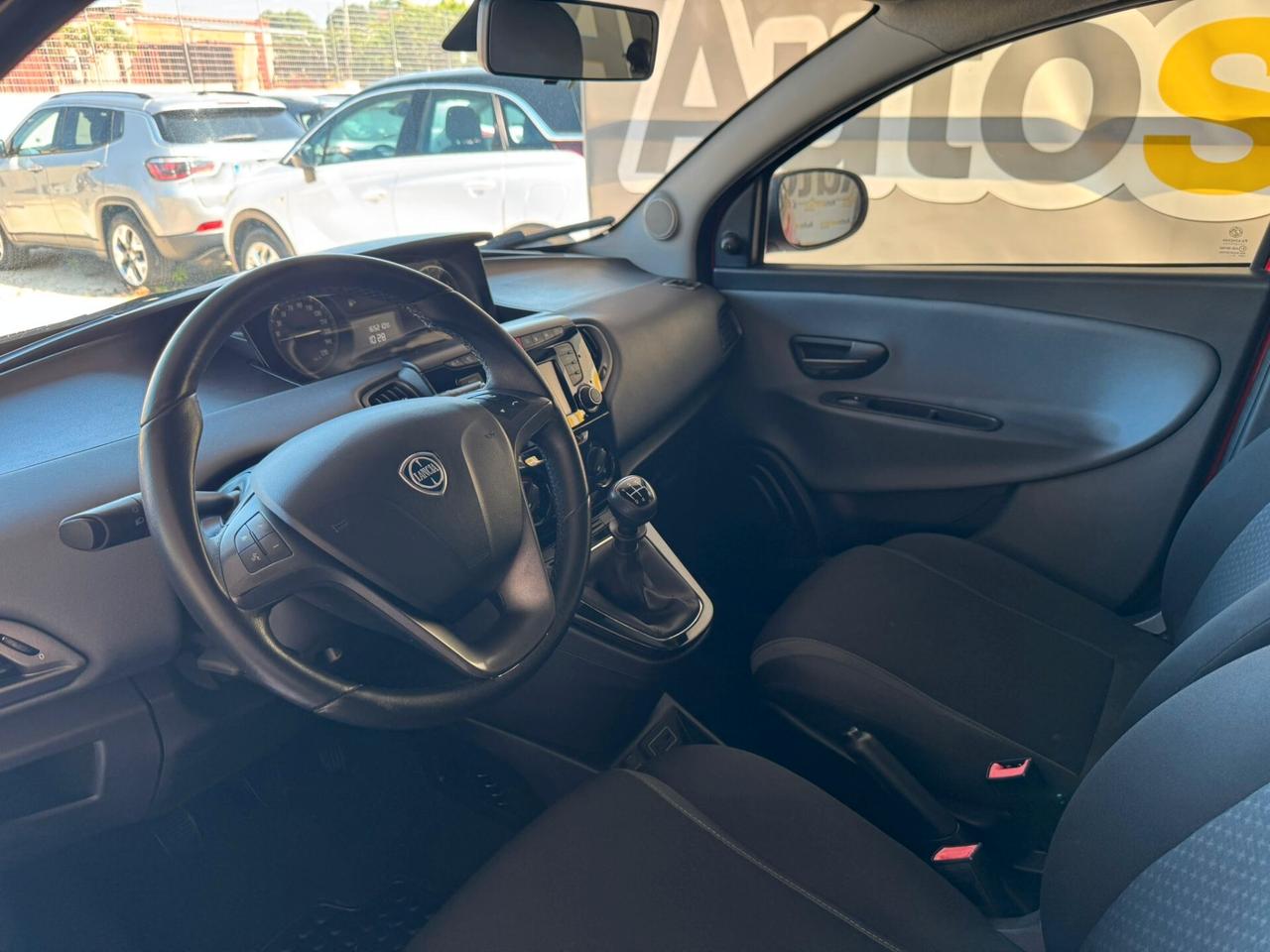 Lancia Ypsilon 1.2 69 CV 5 porte GPL Ecochic Gold