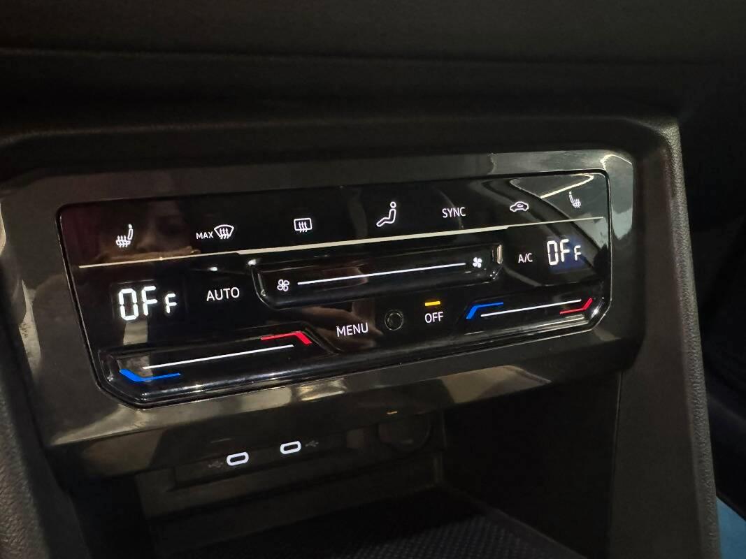 Volkswagen Tiguan 2.0 tdi URBAN SPORT 150cv dsg