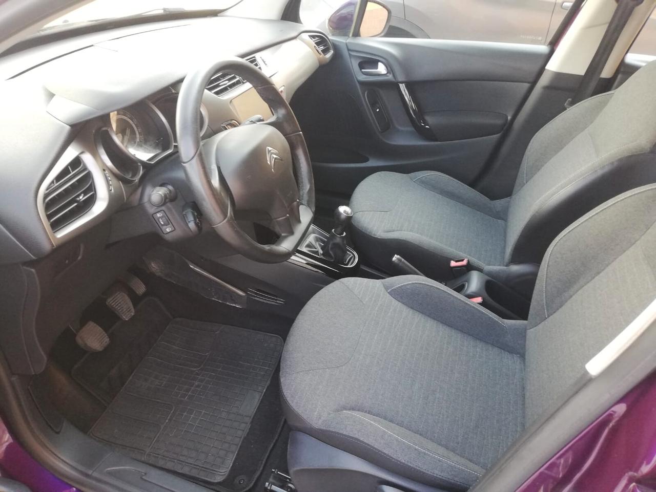 Citroen C3 PureTech 82 Live Edition