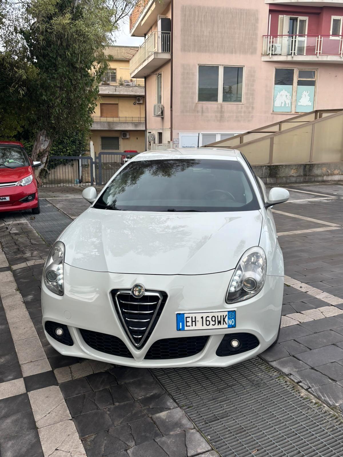 Alfa Romeo Giulietta 2.0 JTDm-2 140 CV Exclusive