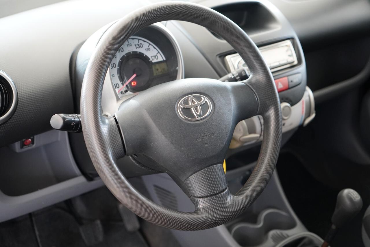 Toyota Aygo 1.0 68 Cv 3p Sol