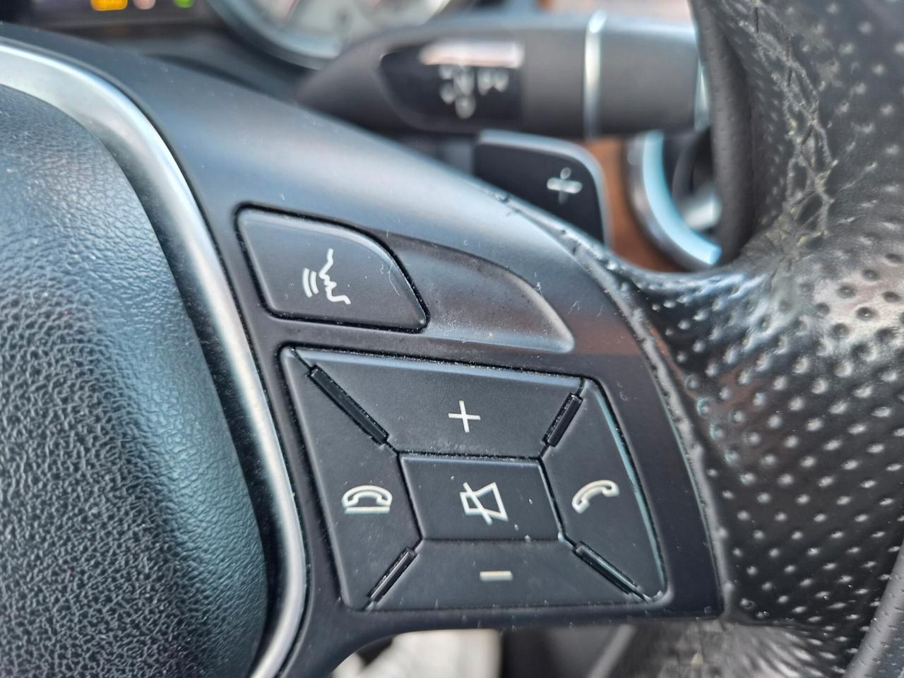 Mercedes-benz GLA 220 CDI Automatic Premium