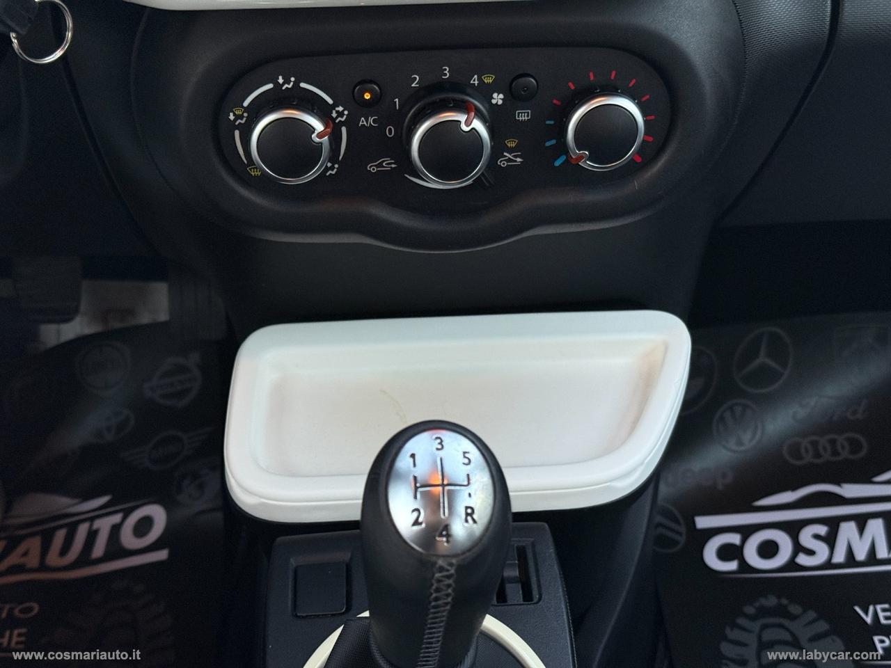 RENAULT Twingo SCe Zen