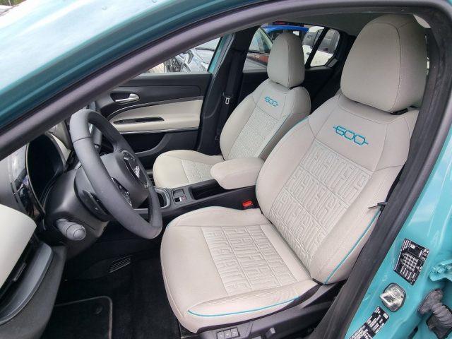 FIAT 600 Hybrid 110 CV DCT MHEV La Prima