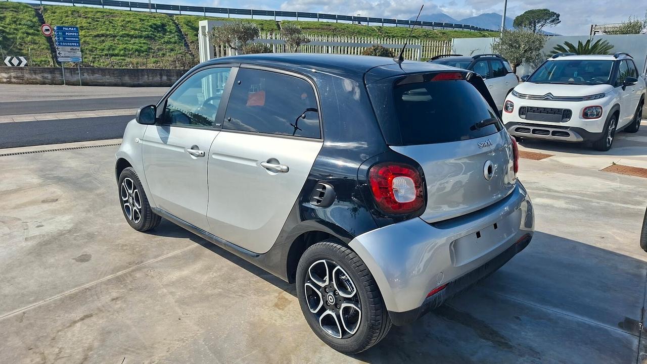 Smart ForFour 70 1.0 Passion MANUALE