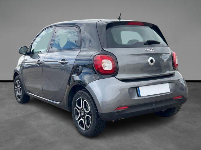 SMART ForFour 70 1.0 Prime
