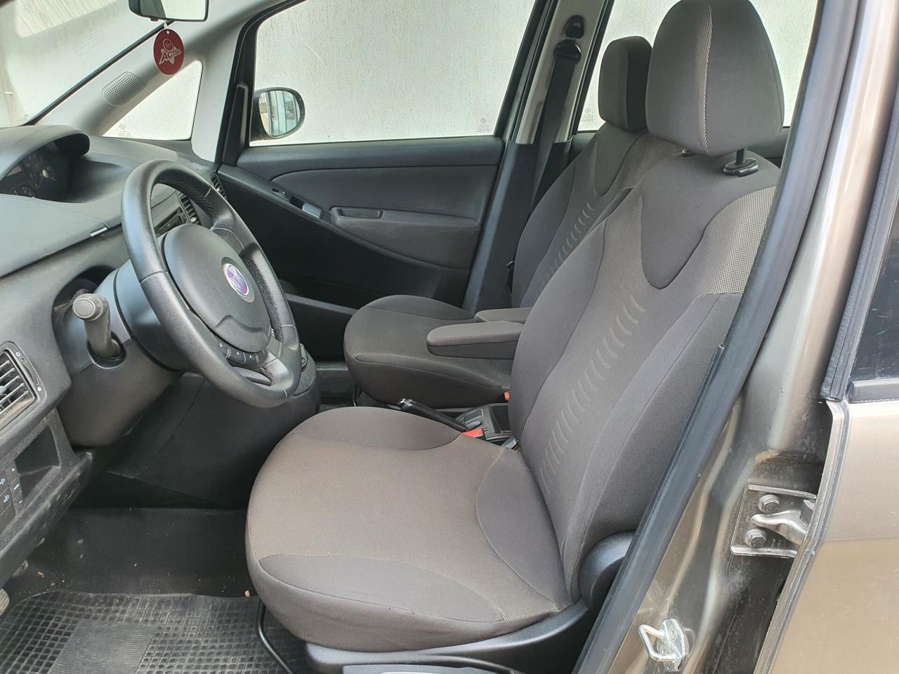 Fiat Idea 1.4 16V S&S Dynamic