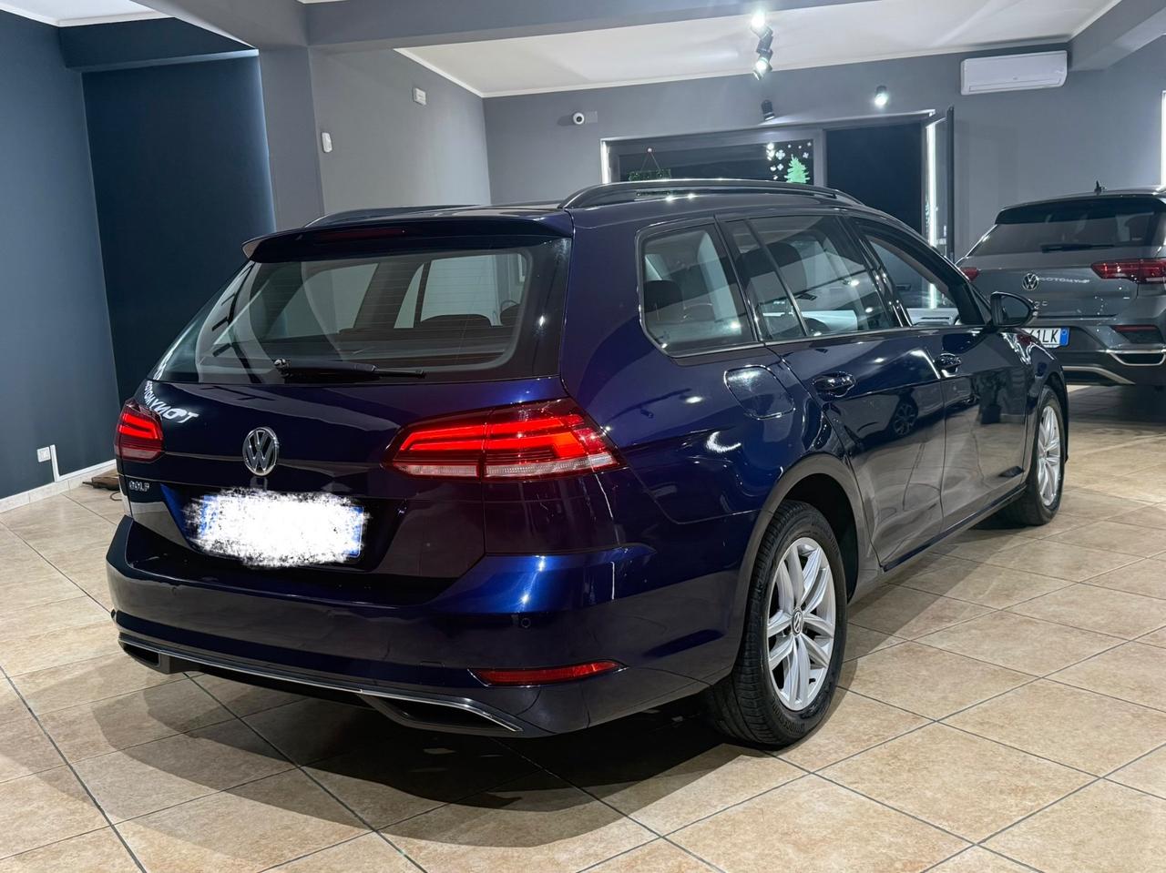 Volkswagen Golf Variant 1.6 TDI 115 CV Business BlueMotion Technology