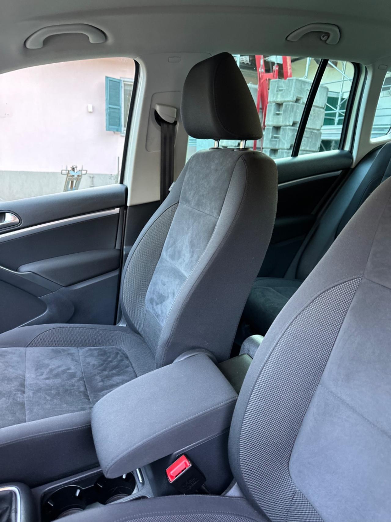 Volkswagen TIGUAN 2.0 TDI 140 CV POCHIKM 4MOTION UNIPR