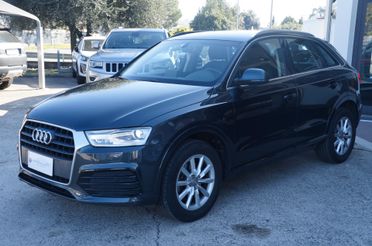 Audi Q3 2.0 TDI 120 CV Business