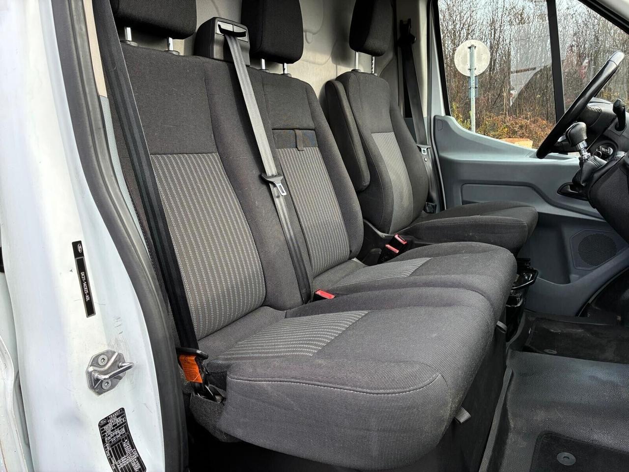 Ford Transit Maxi Euro6 Gancio 2017