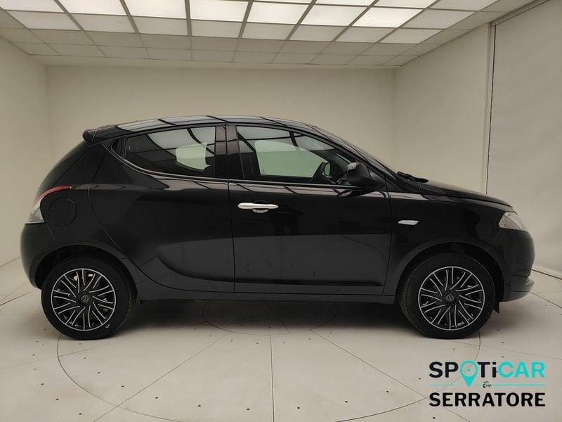 Lancia Ypsilon **FUORI PRODUZIONE** My23 1.0 Firefly 70 CvStart&Stop Hybrid Silver Plus