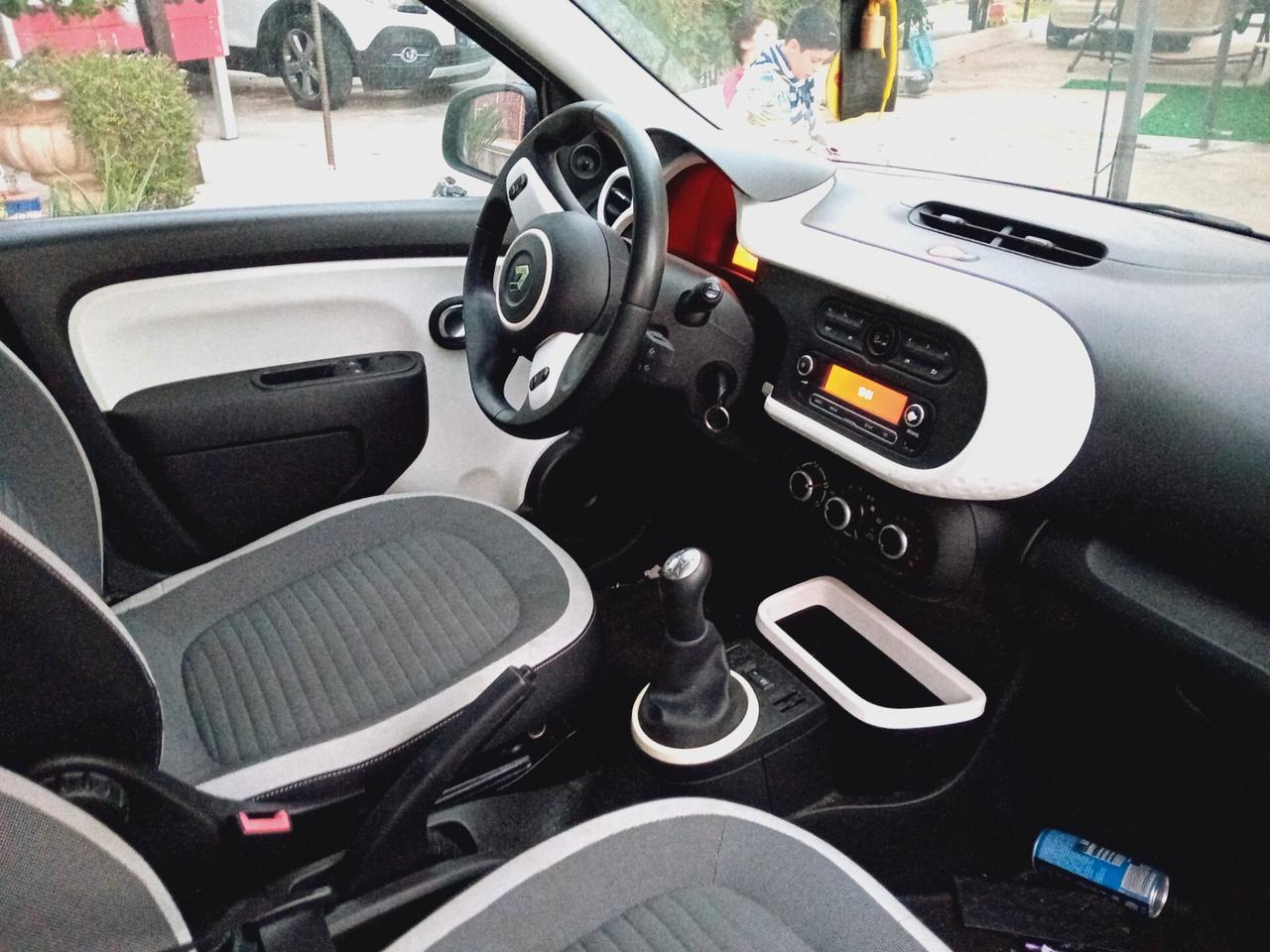 Renault Twingo SCe Stop&Start Lovely2