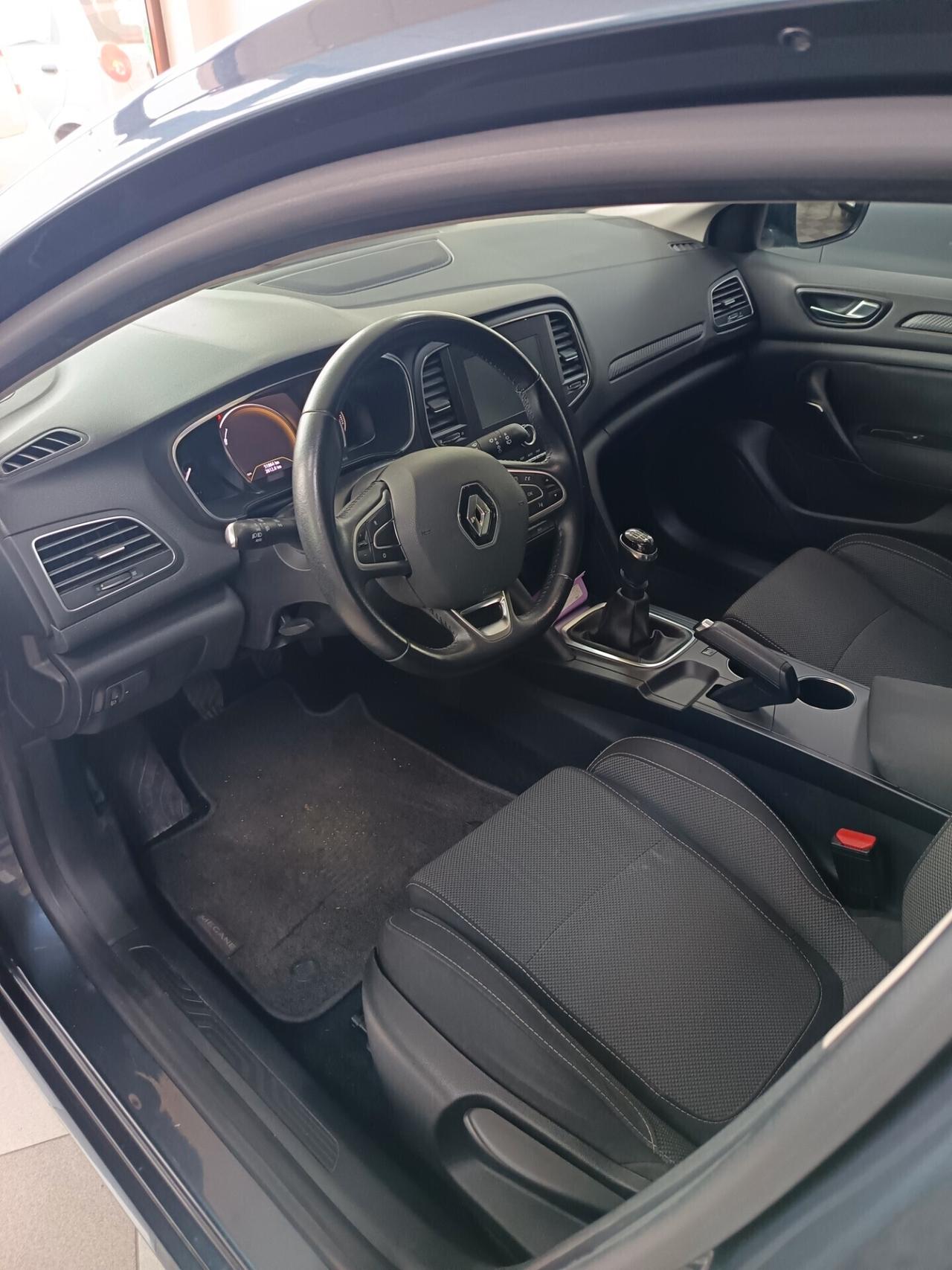 Renault Megane Mégane Sporter Blue dCi 115 CV EDC Intens