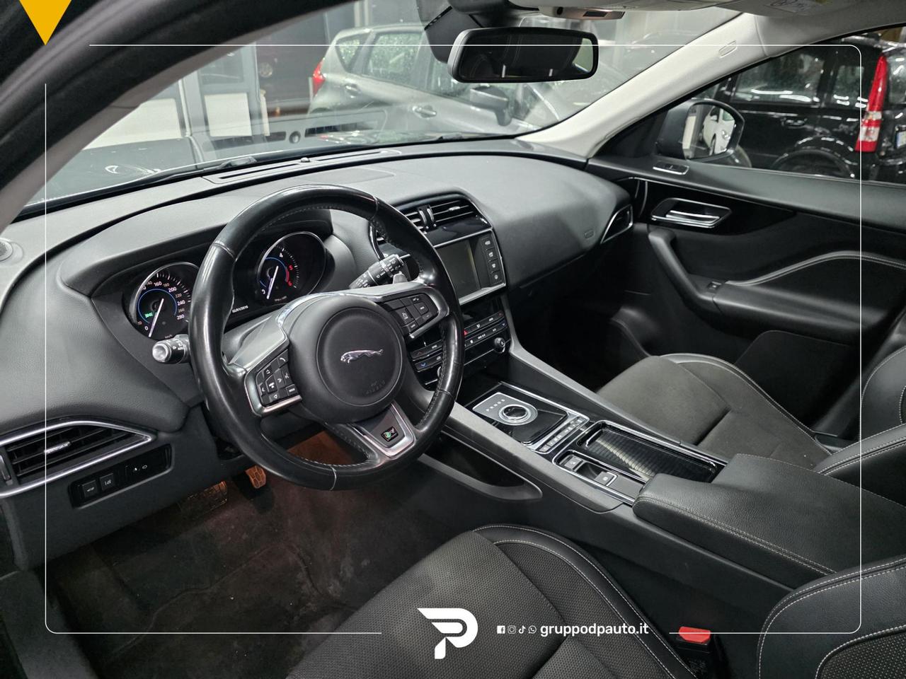 Jaguar F-Pace 2.0d i4 R-Sport Black Design Edition awd 180cv auto