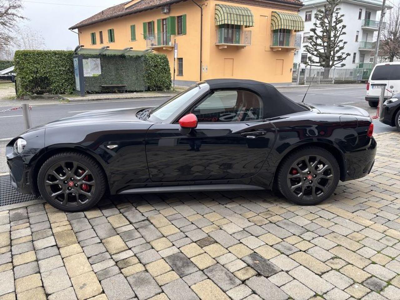 Abarth 124 Spider 1.4 Turbo MultiAir 170 CV CABRIO