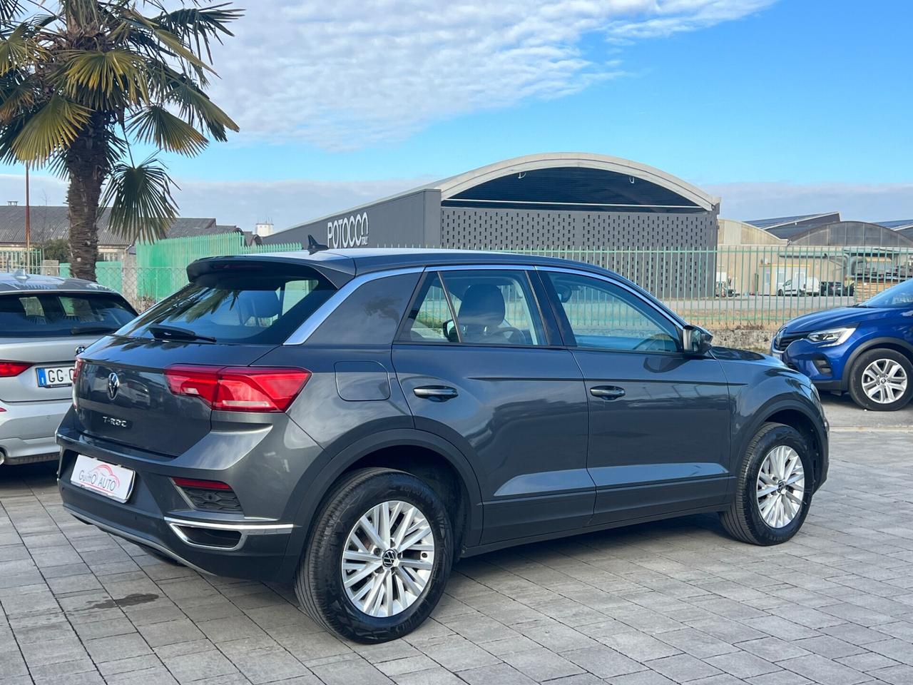 Volkswagen T-Roc 1.5 TSI DSG Business km 44000 !!! FINANZIABILE