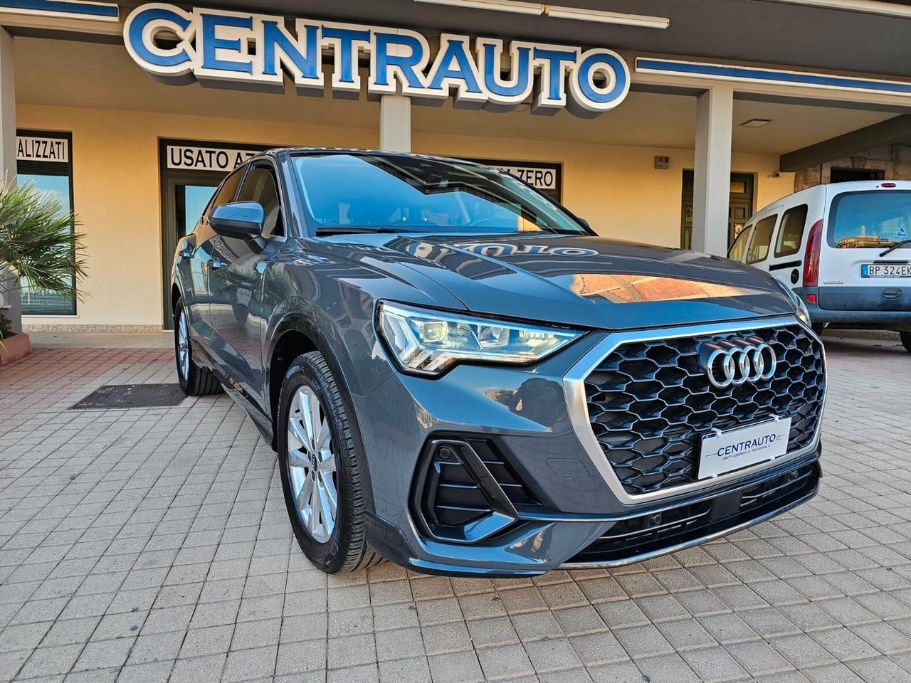 Audi Q3 SPB 35 TDI S tronic Business Plus