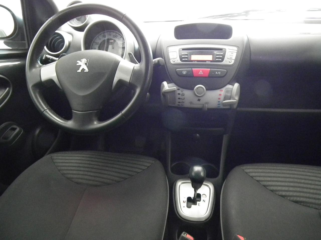 Peugeot 107 1.0 BZ 5P AUTOMATICA CON LA FRIZIONE DEL CAMBIO AUTOMATICO NUOVA !